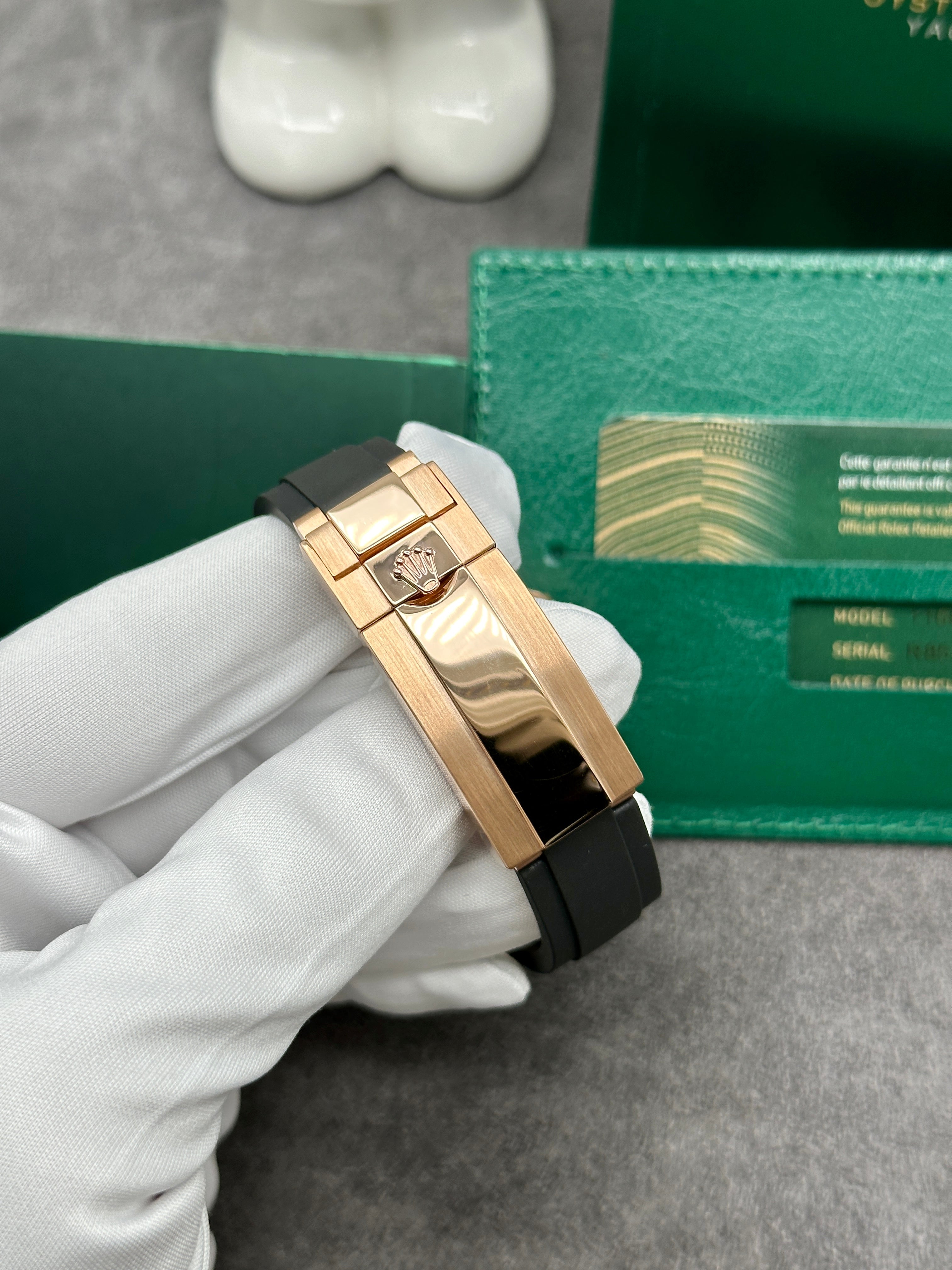 Rolex Yacht-Master 18kt Rose Gold Factory Diamond Dial Oyster Flex NEW