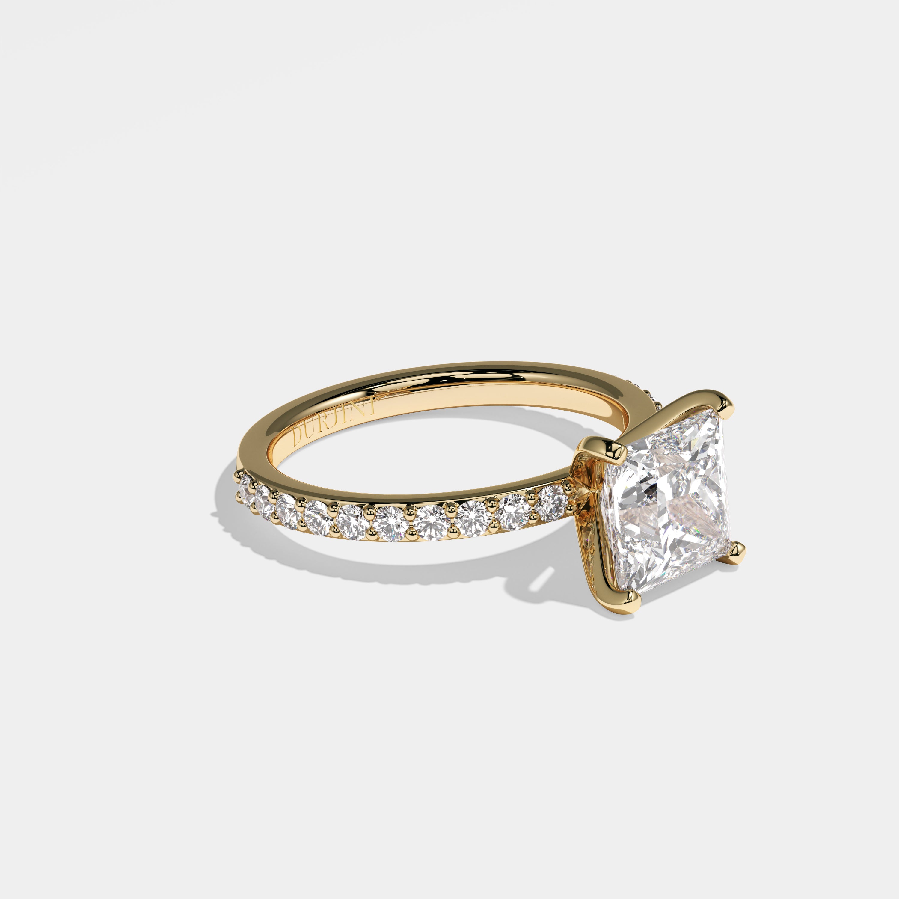 Arms Diamond Princess Engagement Ring 18K Yellow Gold 5.50ct