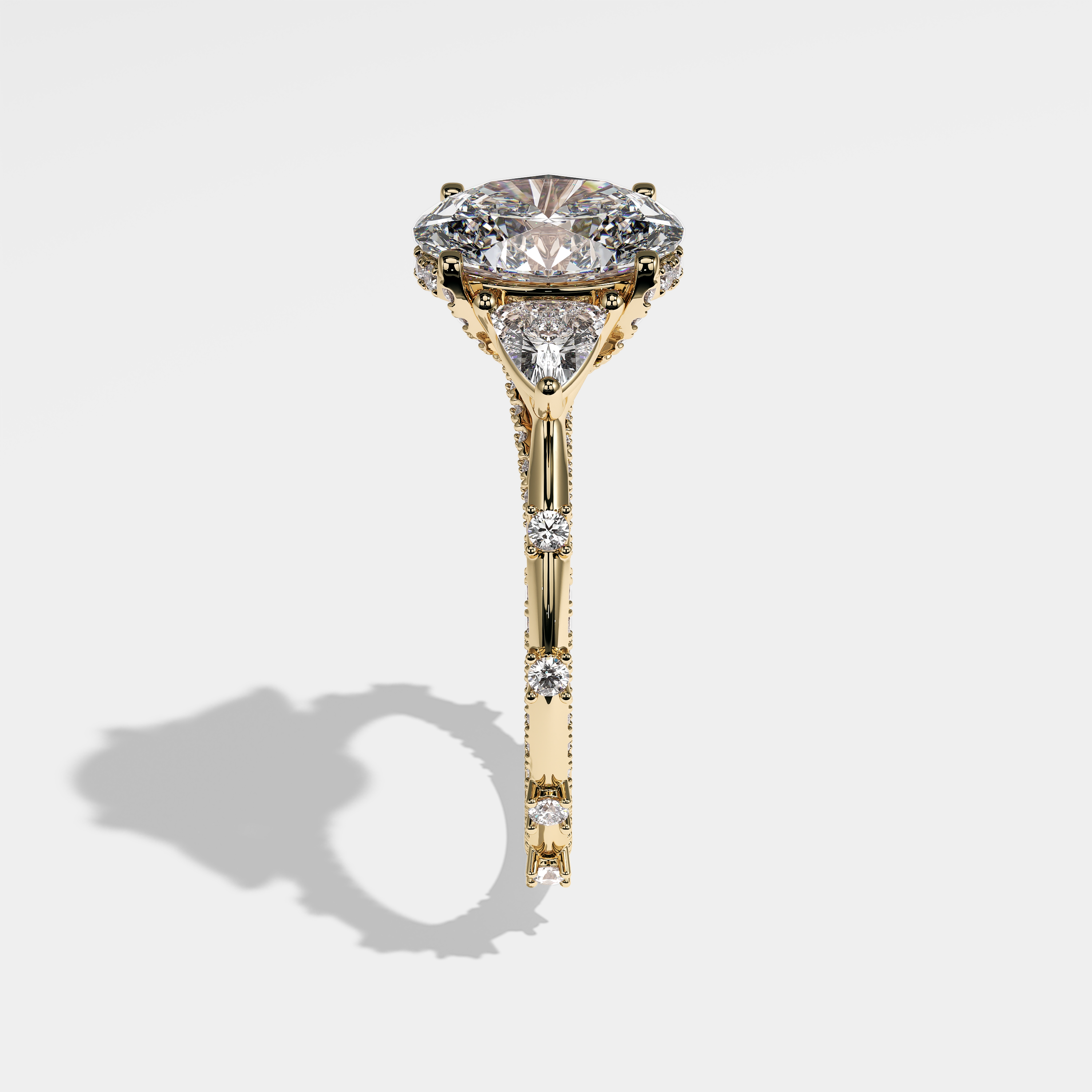 María oval halo diamond engagement ring in 18K yellow gold by Kurbãni Durjini, side view