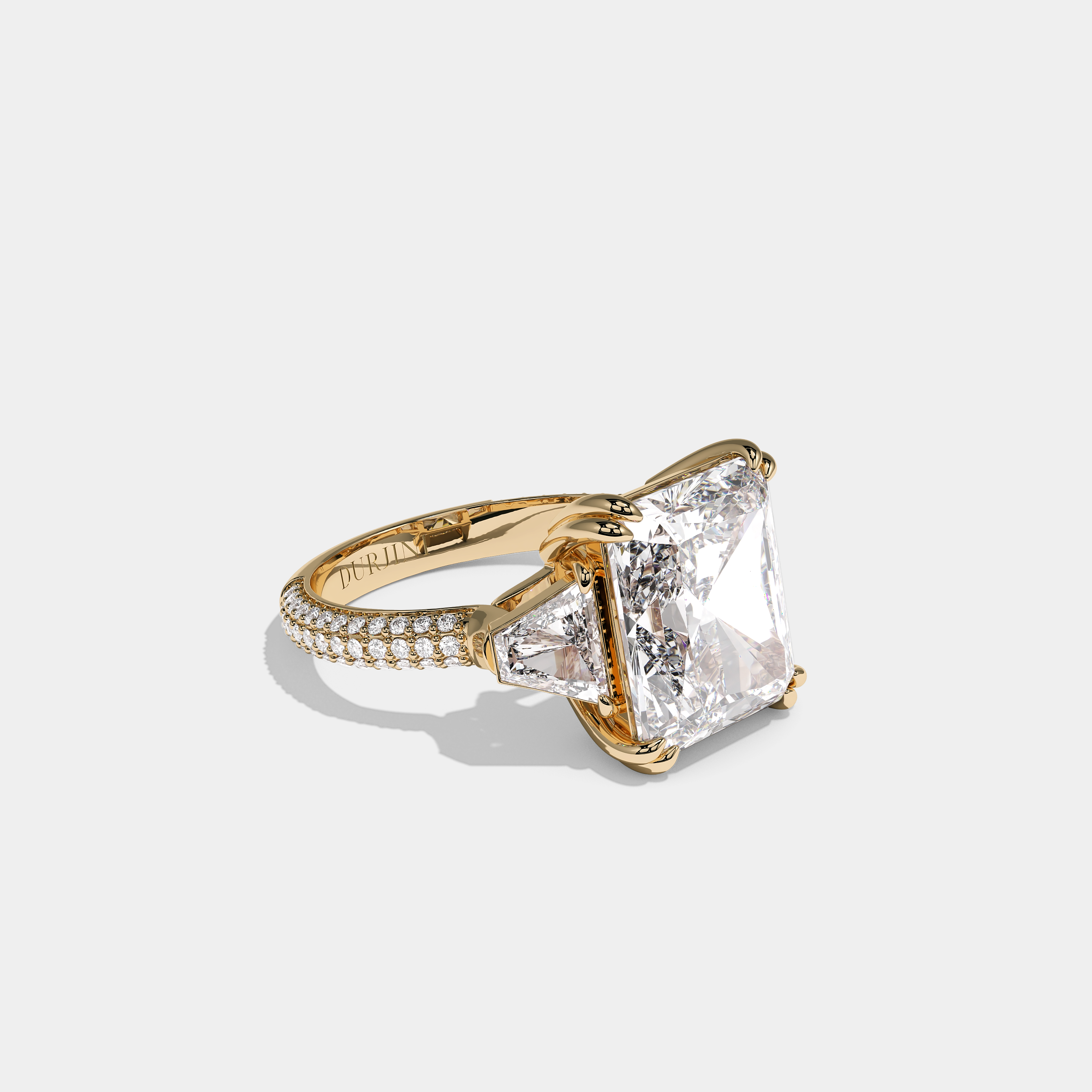 Right View – Kurbãni Durjini Catherine Purete Diamond Radiant Halo Engagement Ring Yellow Gold