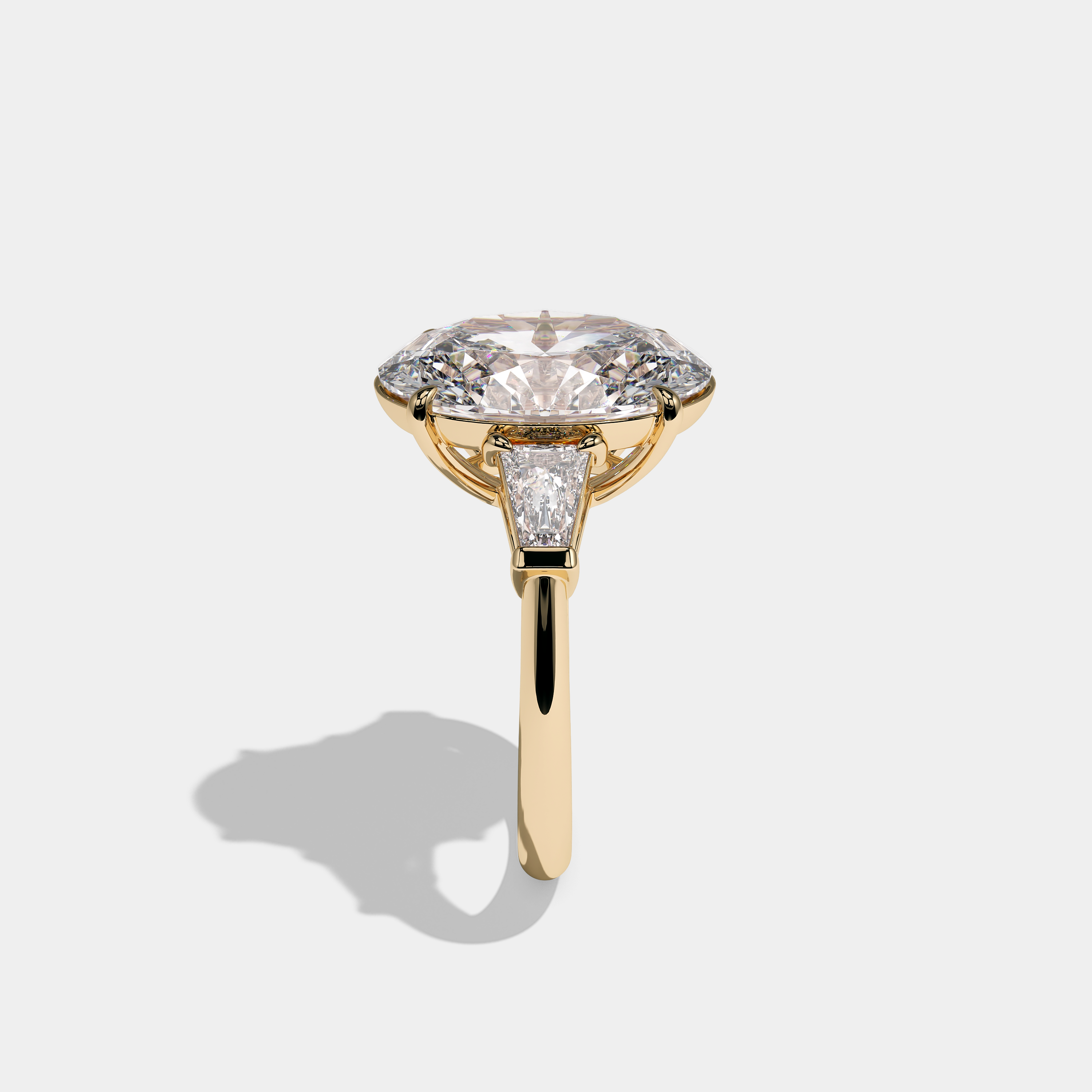 Side View – Kurbãni Durjini Isolde du Vent Diamond Oval Halo Engagement Ring Yellow Gold
