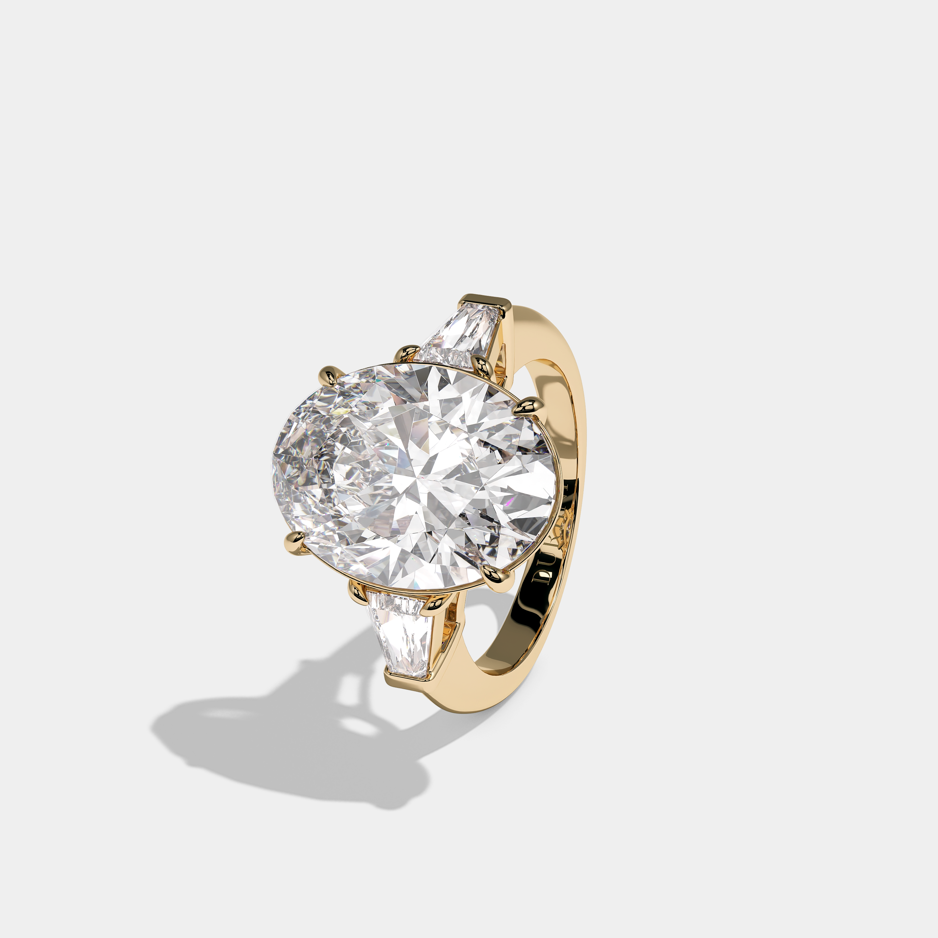 Left View – Kurbãni Durjini Isolde du Vent Diamond Oval Halo Engagement Ring Yellow Gold