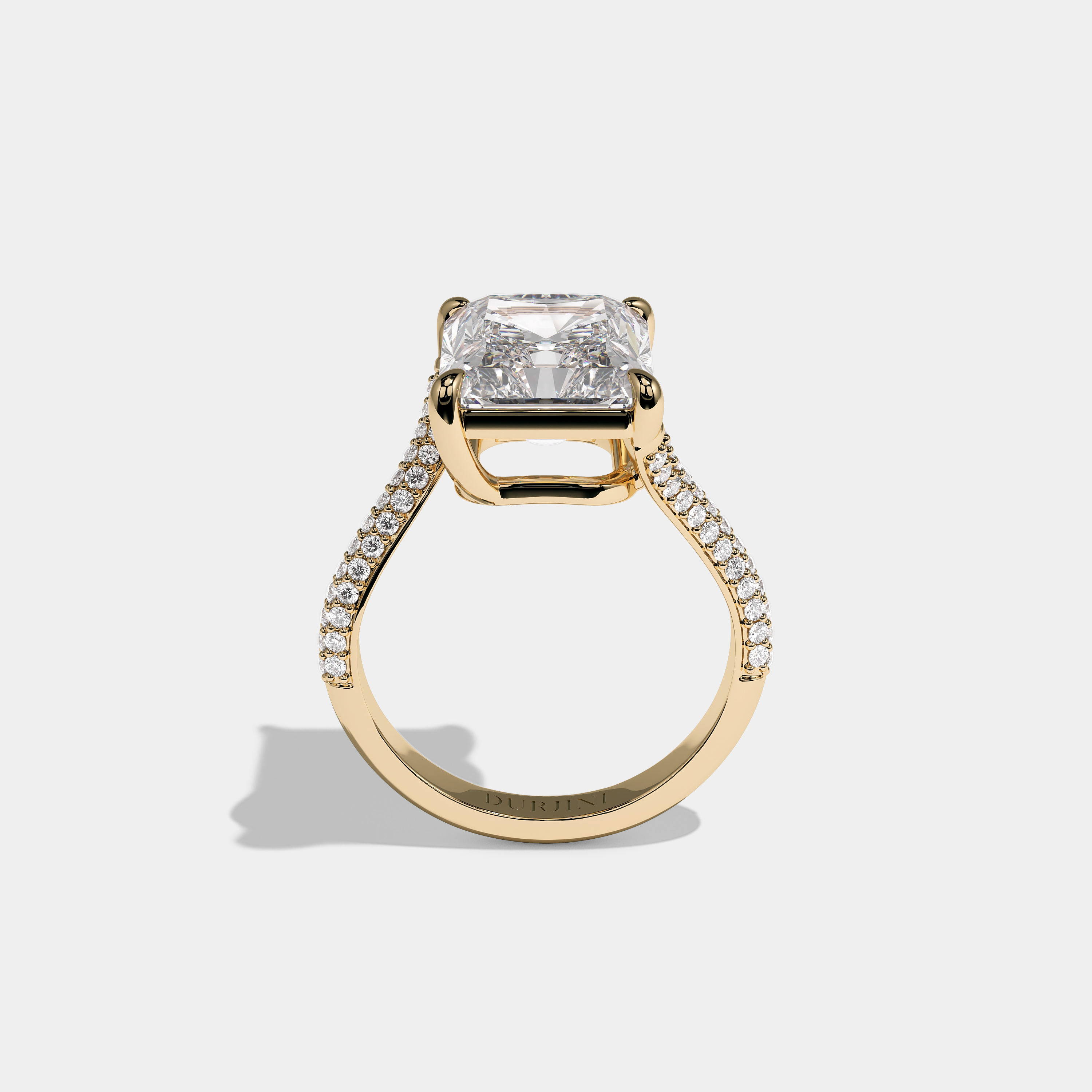 Comtesse Auréliane Diamond Radiant Engagement Ring 18K Yellow Gold 10.00ct