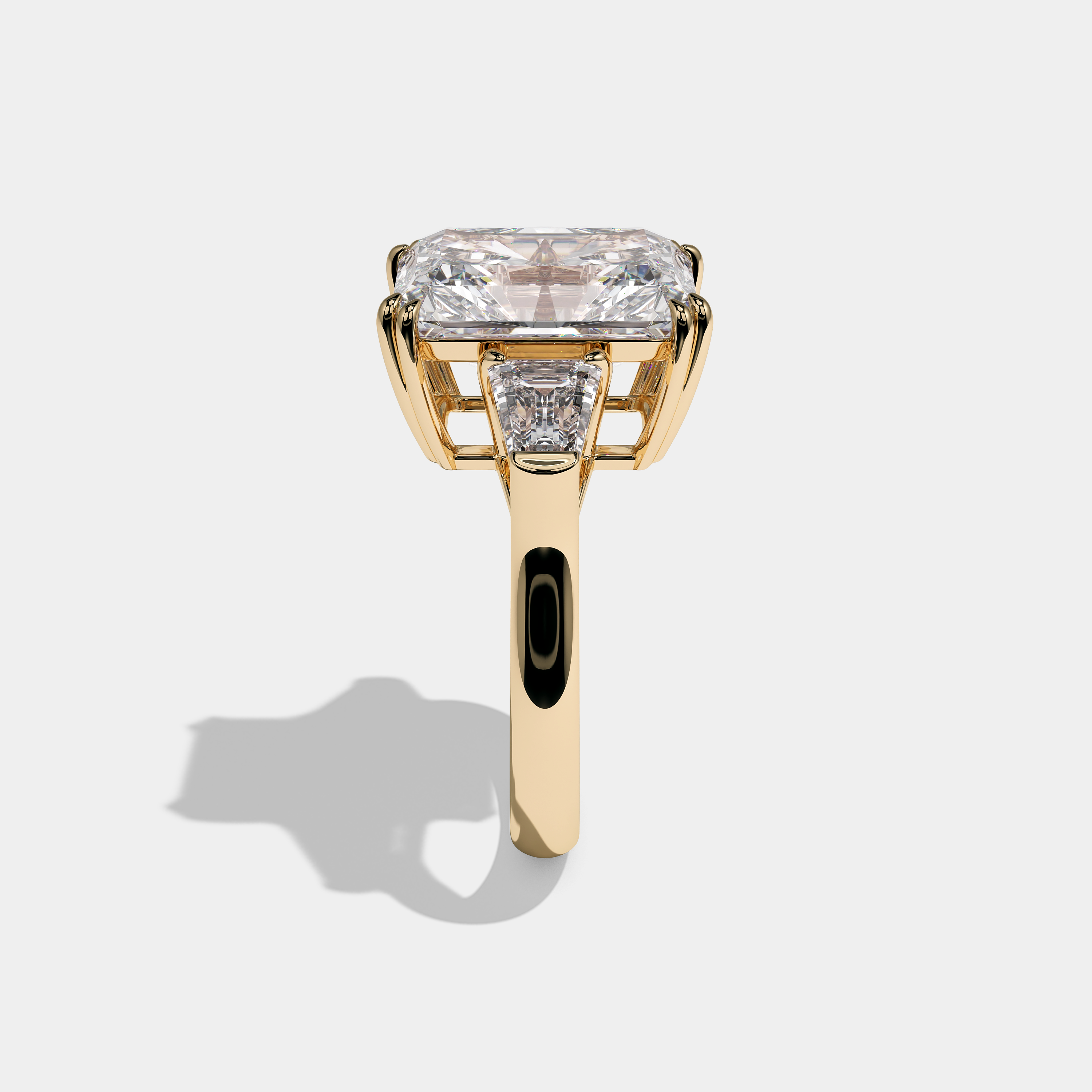 Side View – Kurbãni Durjini Solenne Royale Diamond Radiant Halo Engagement Ring