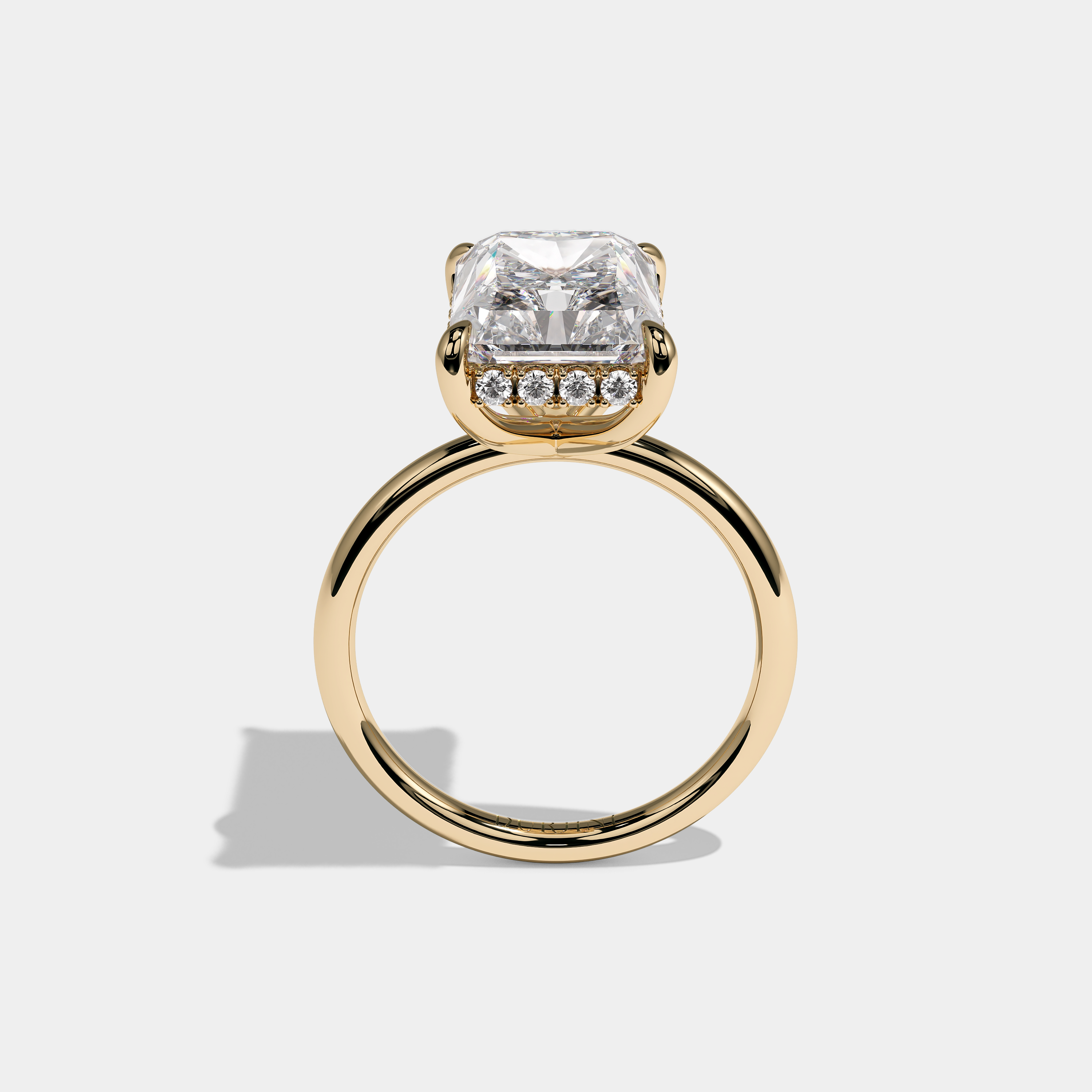 Full view Thalor Royale Diamond Radiant Halo Engagement Ring Yellow Gold Kurbãni Durjini