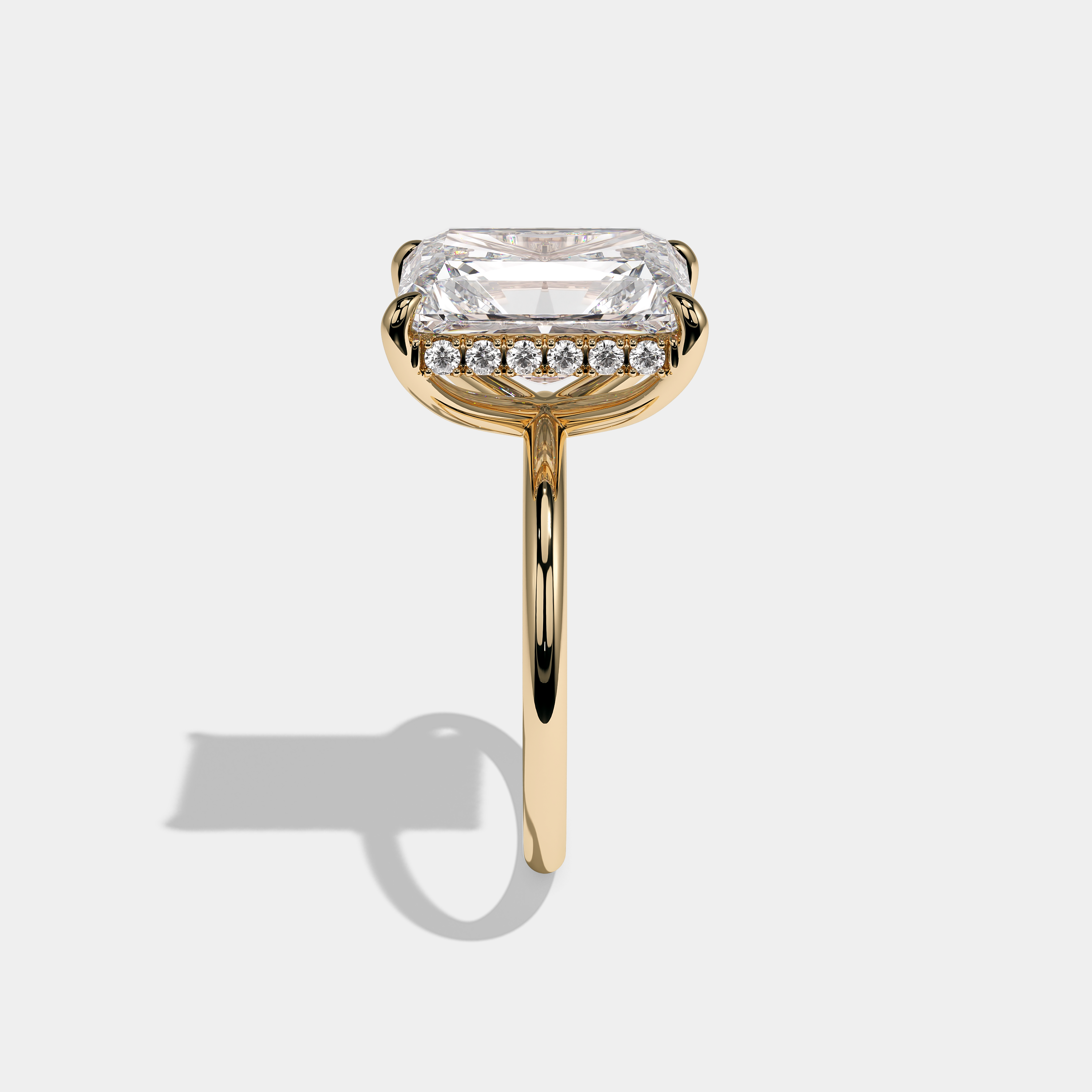 Side view Thalor Royale Diamond Radiant Halo Engagement Ring Yellow Gold Kurbãni Durjini