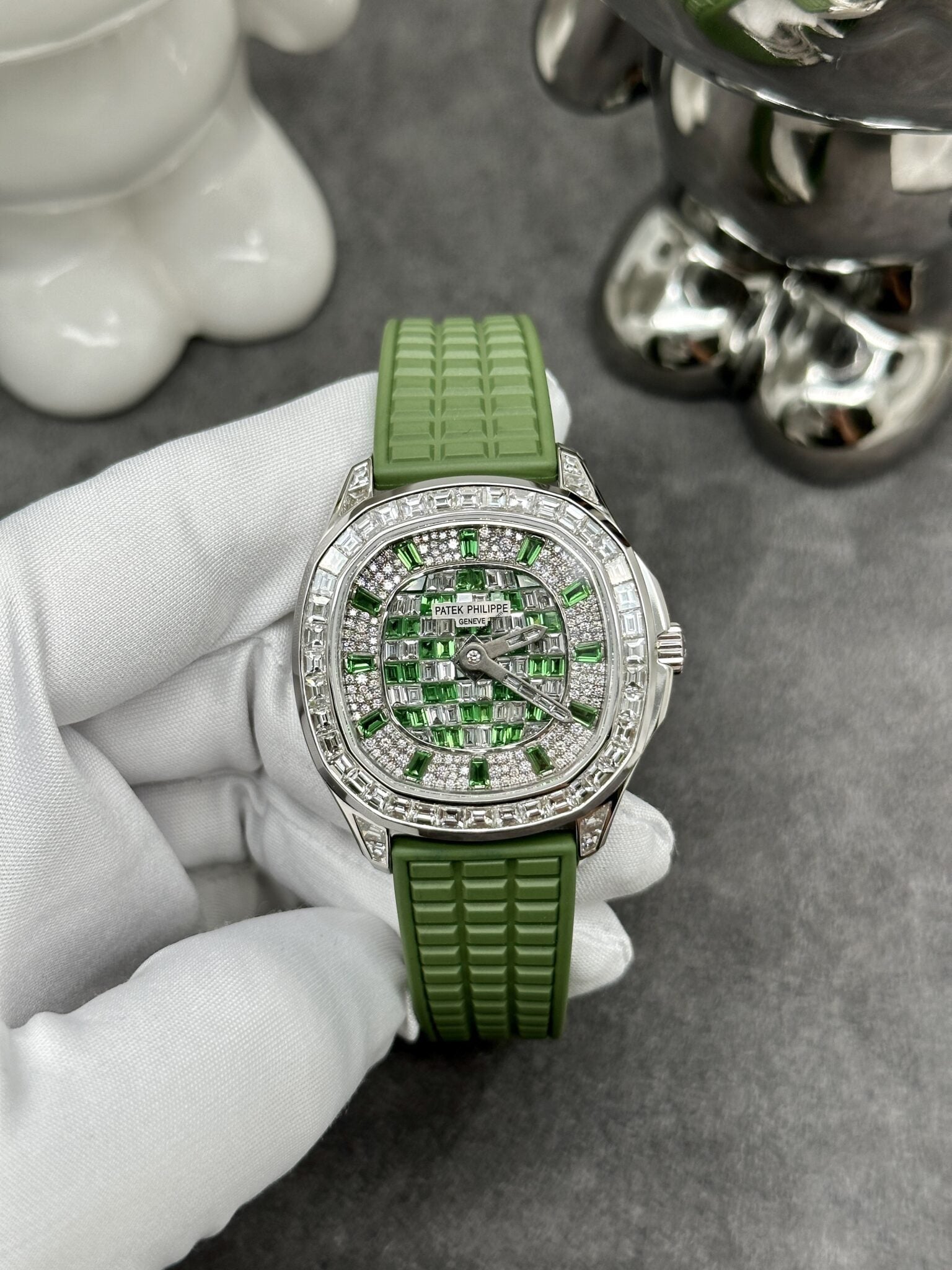 Patek Philippe Aquanaut Green 5268/461G-001 Watch