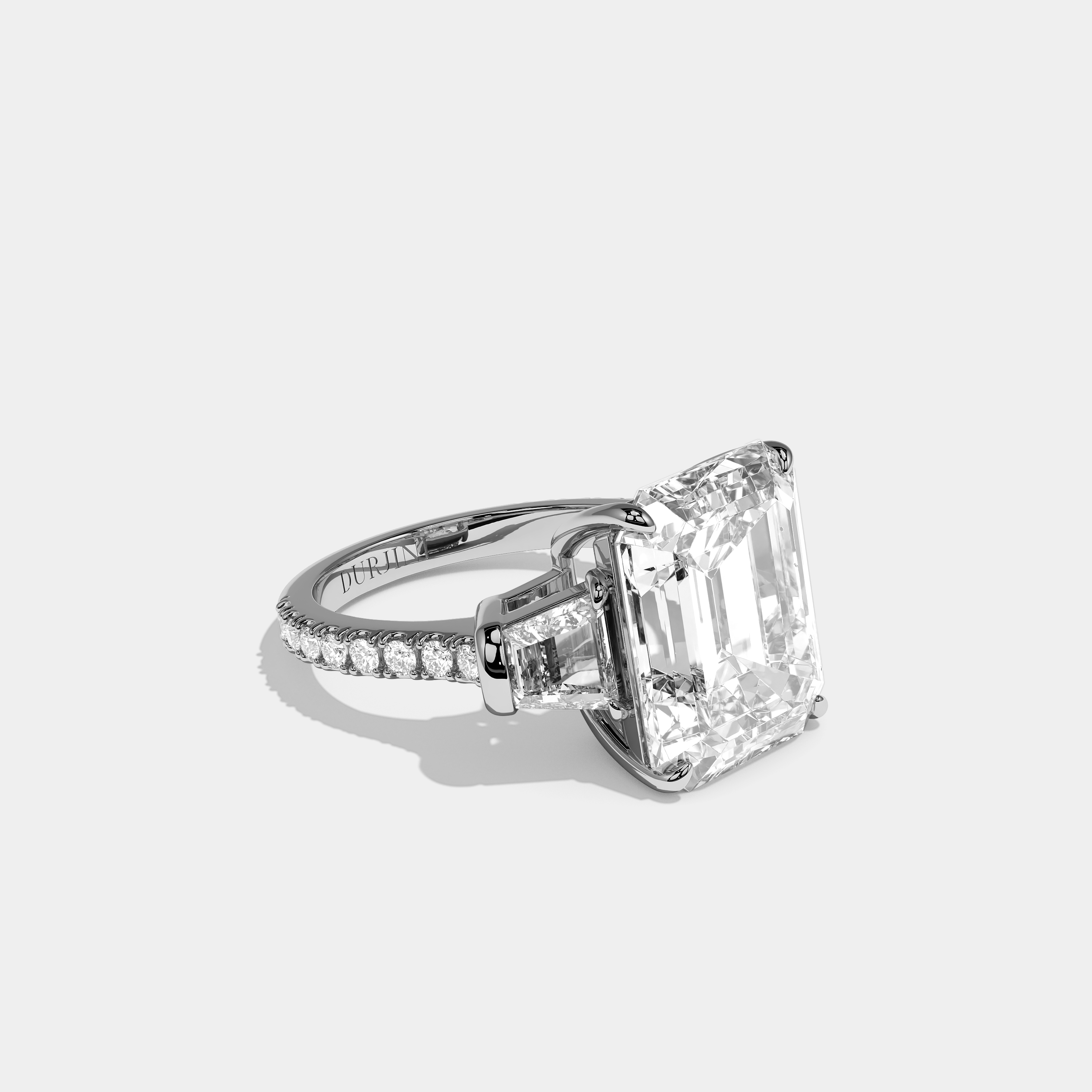 Chevalier d’Argent Diamond Emearld Halo Engagement Ring 18K White Gold 14.50ct