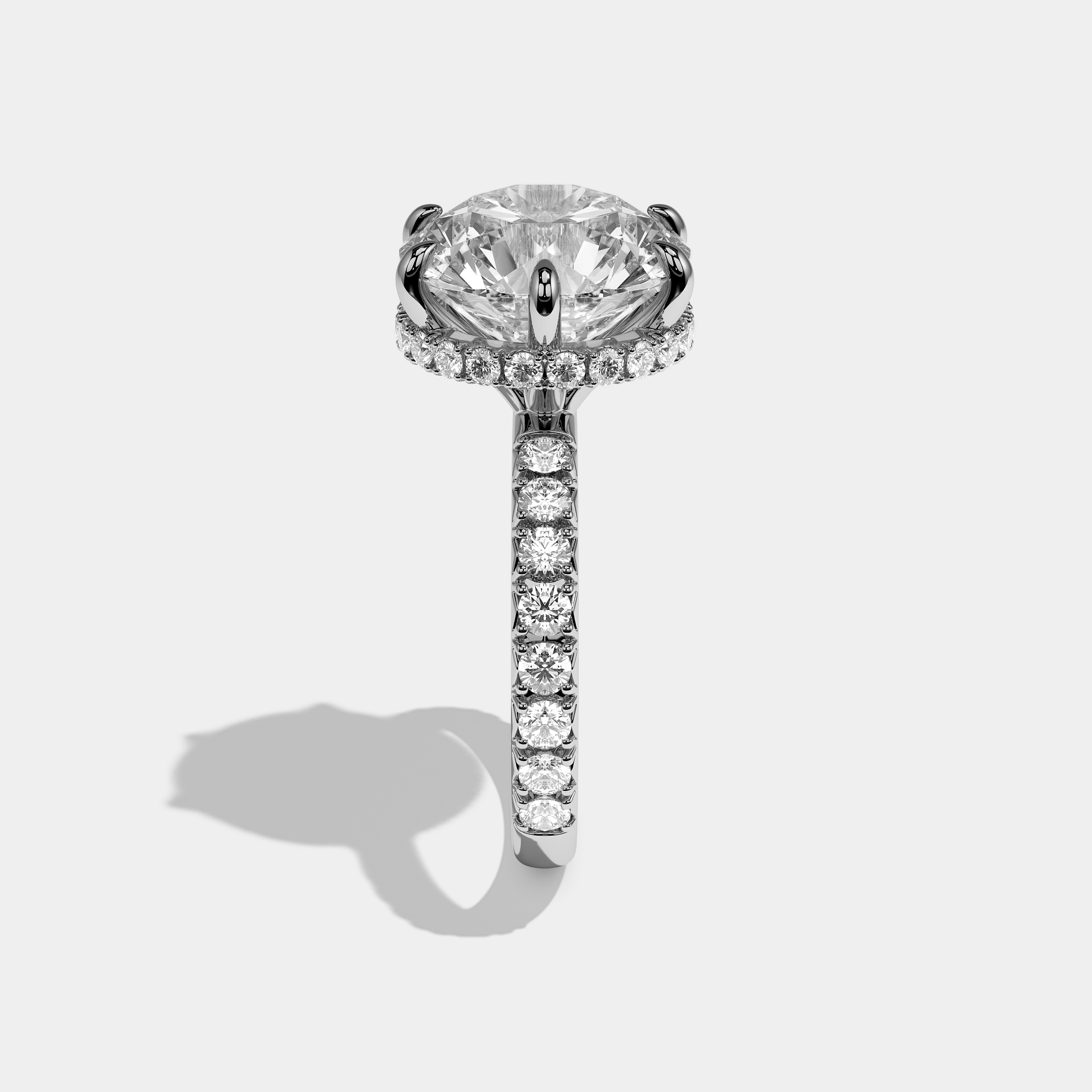 Side View – Kurbãni Durjini Corvane Éclat Diamond Round Brilliant Halo Engagement Ring