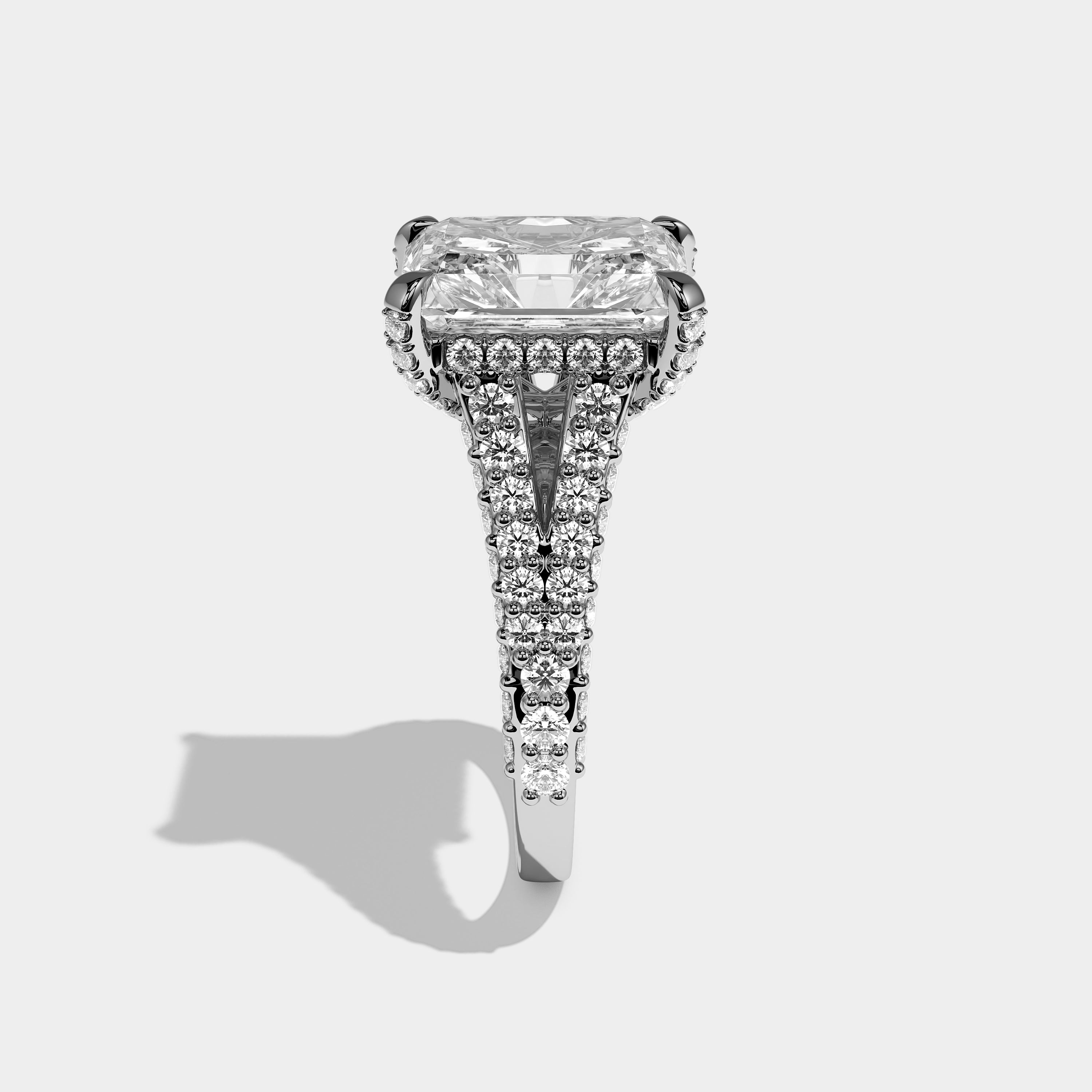 Side View – Kurbãni Durjini Elowen Élan Diamond Radiant Halo Engagement Ring