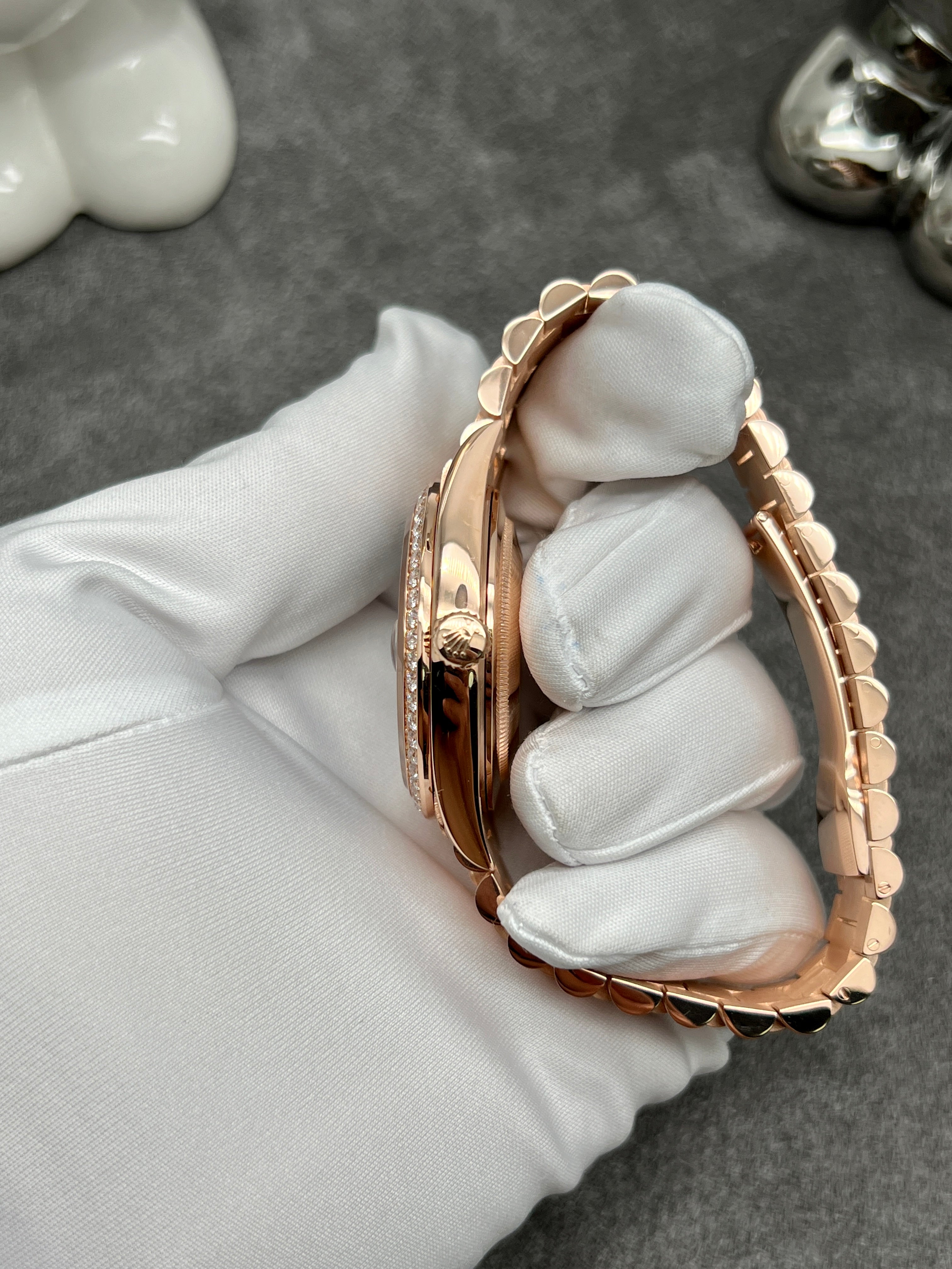 Rolex DAY-DATE 40 2020, 40mm - 18ct Rose Gold