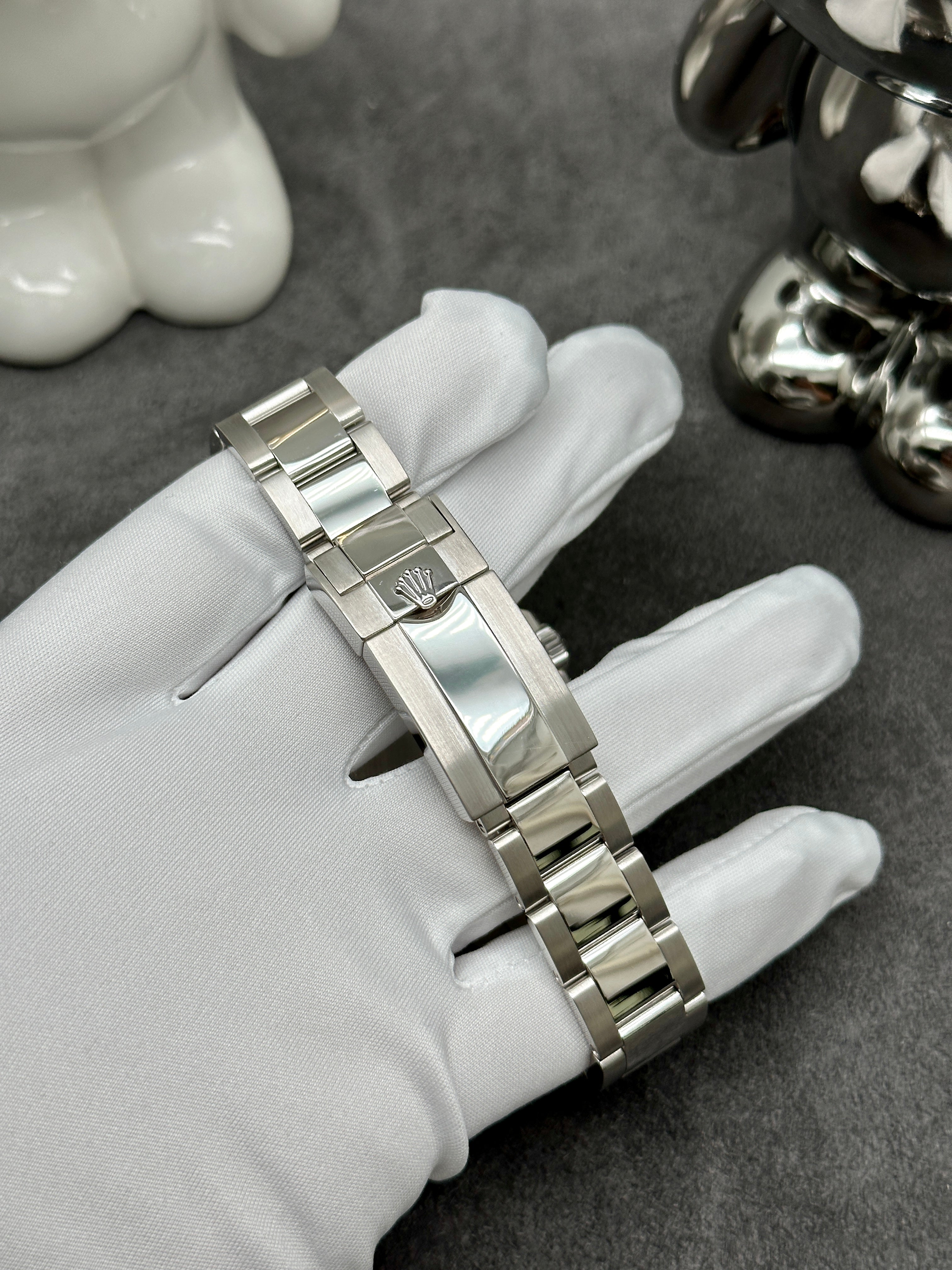 ROLEX DAYTONA 40MM PLATINUM ICE BLUE DIAL CERAMIC BEZEL B&P
