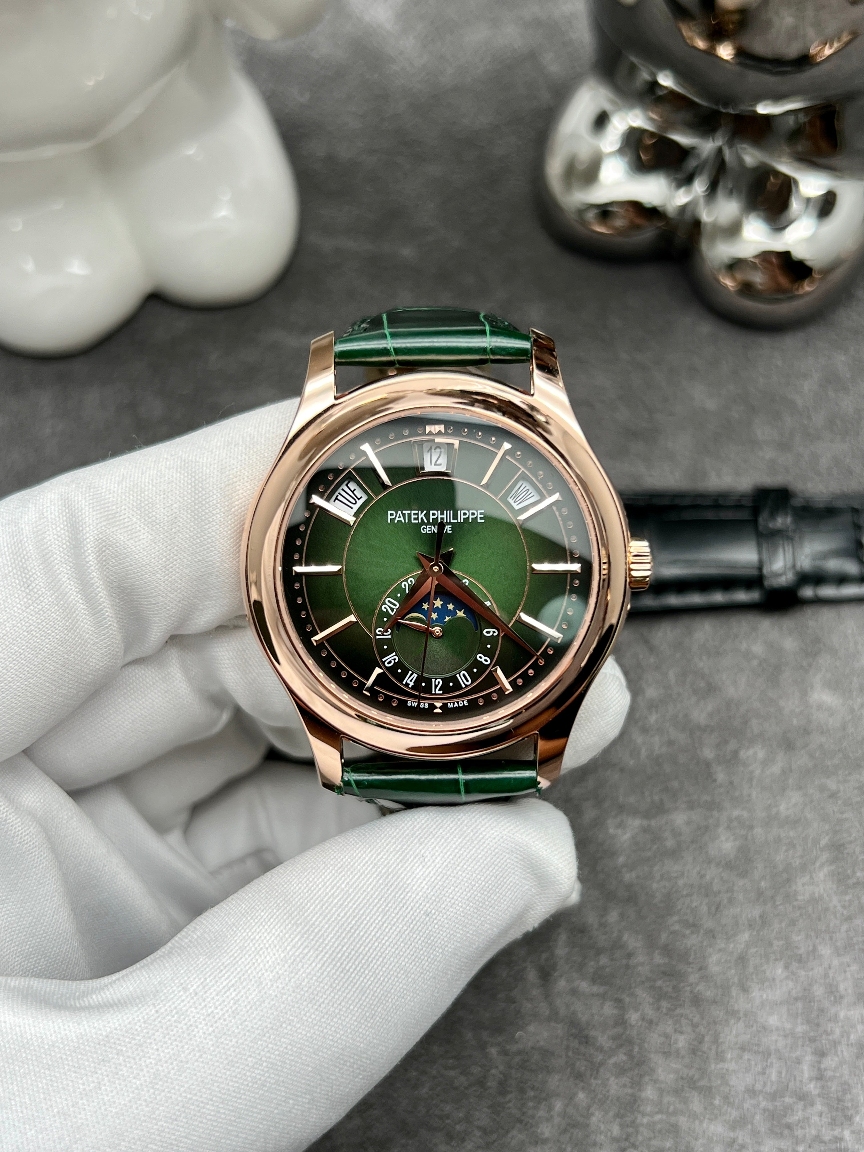 Patek Philippe 5270P Perpetual Calendar Grand Complications 2022