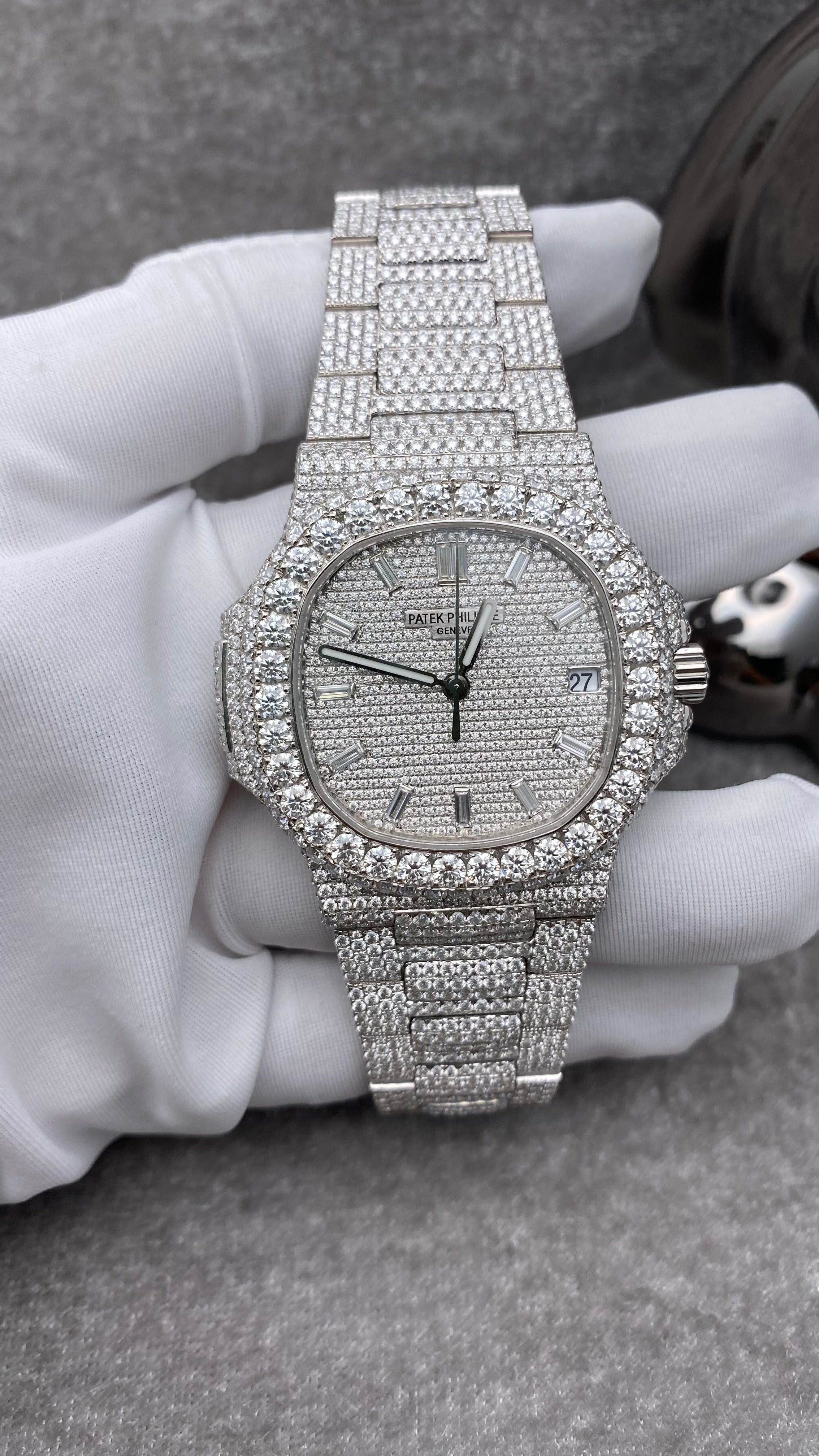 Patek Philippe Nautilus 5711/1A White Gold Pave Set VVS Diamond Watch