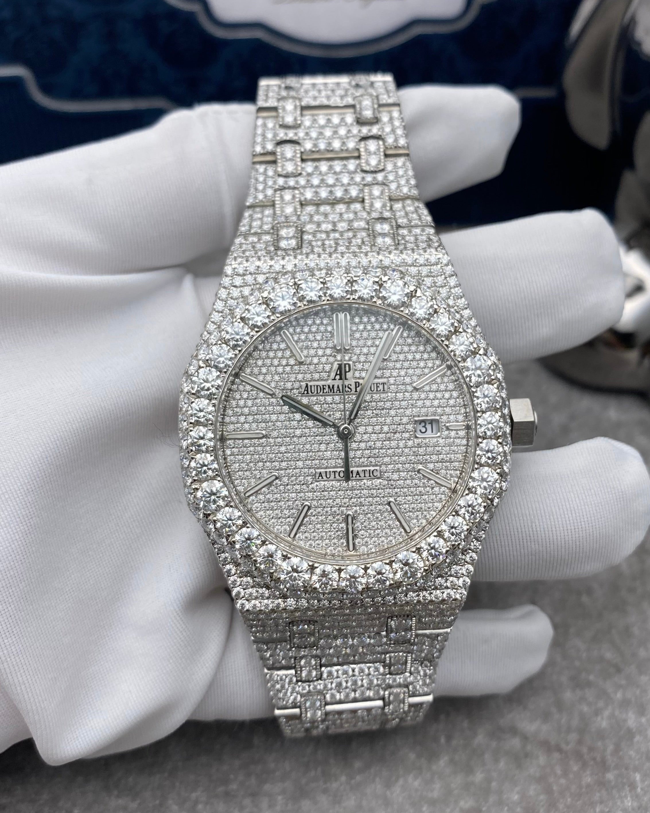 Customised Diamond Pavé Audemars Piguet Royal Oak 41mm Watch 15400ST