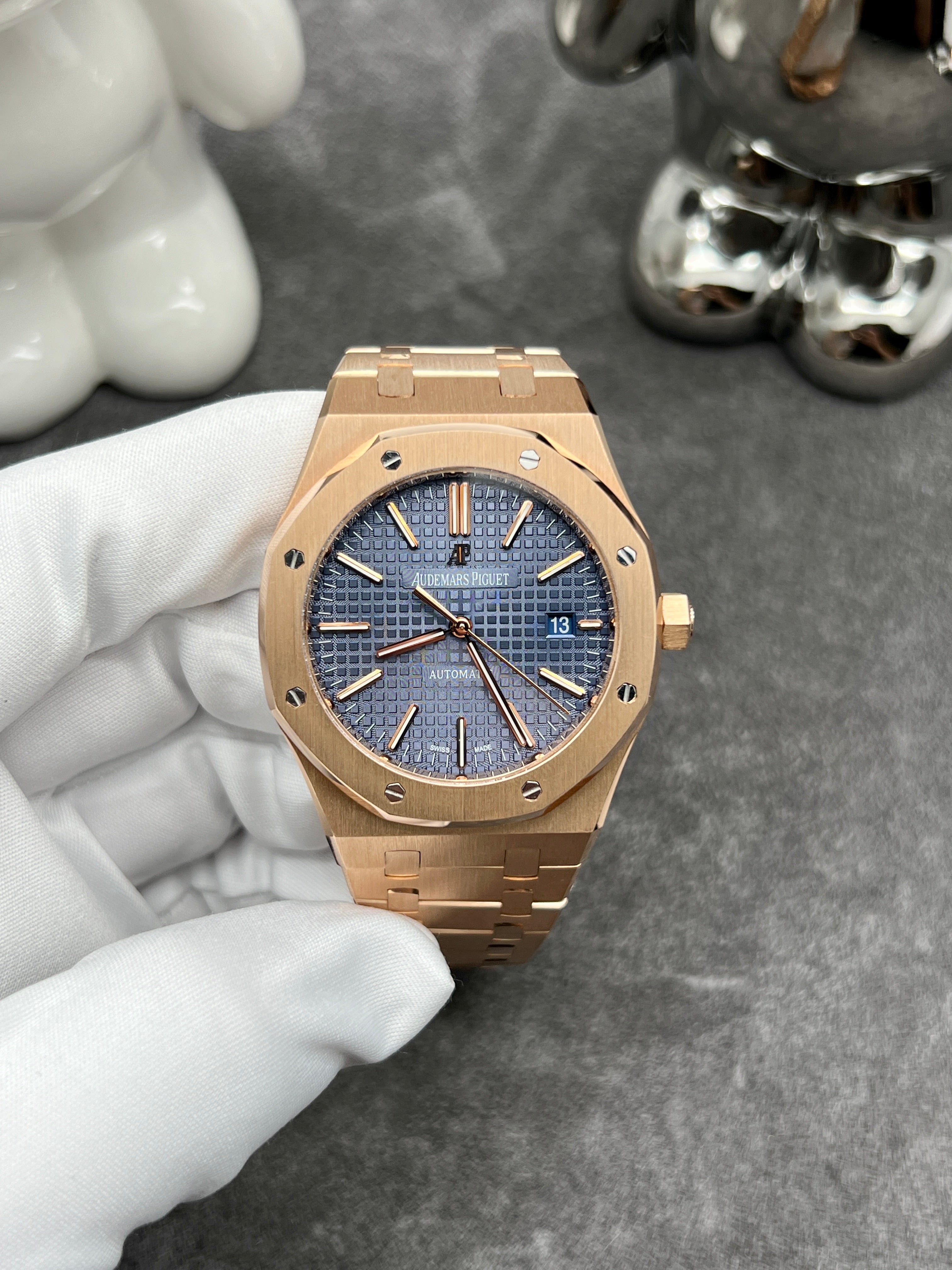 Limited Edition Audemars Piguet Royal Oak Blue Men's Watch - 15400ST.OO.1220ST.03