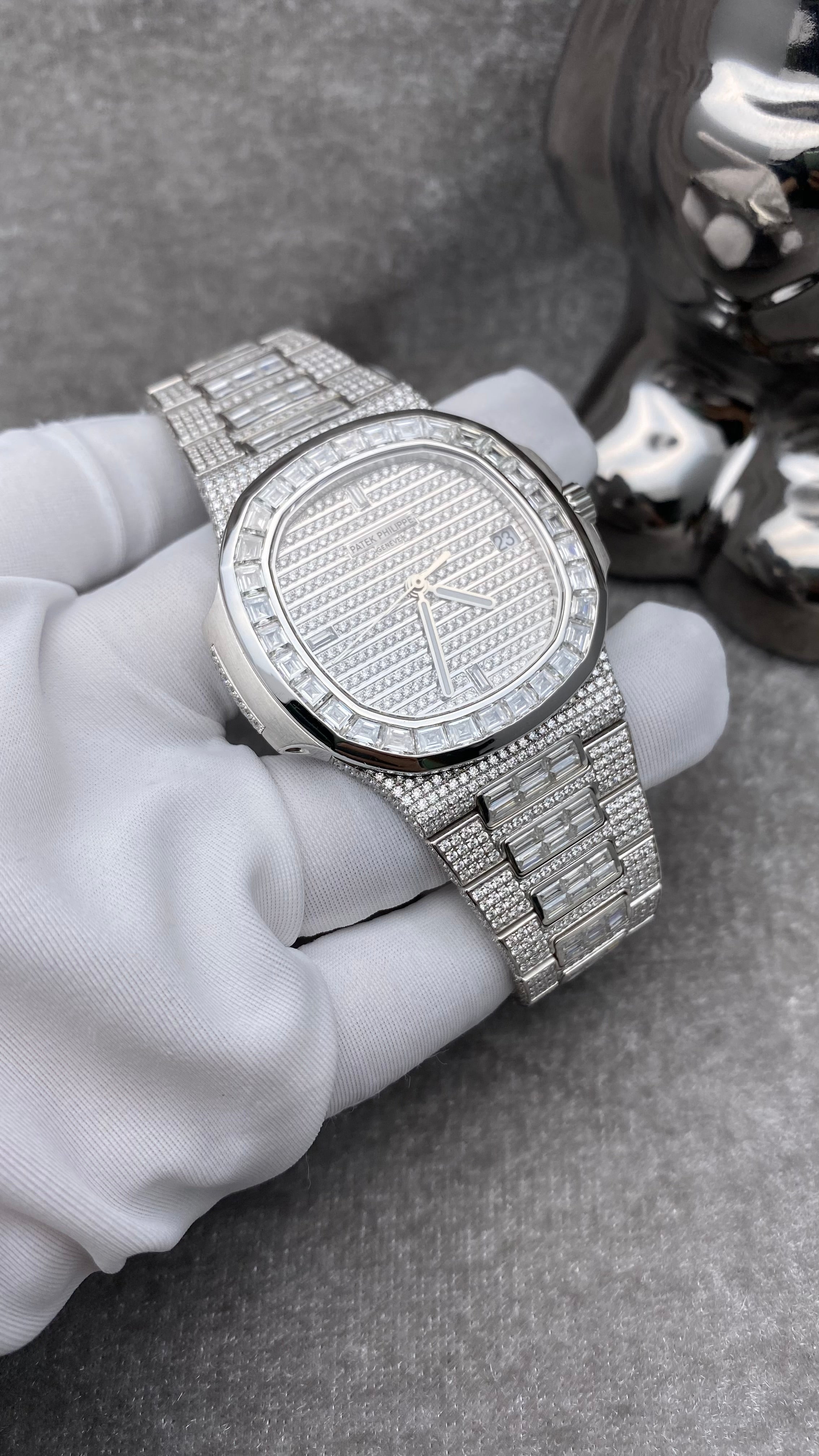 Patek Philippe Nautilus White Gold Fully Loaded Diamond Set 5719/10R-010 Watch