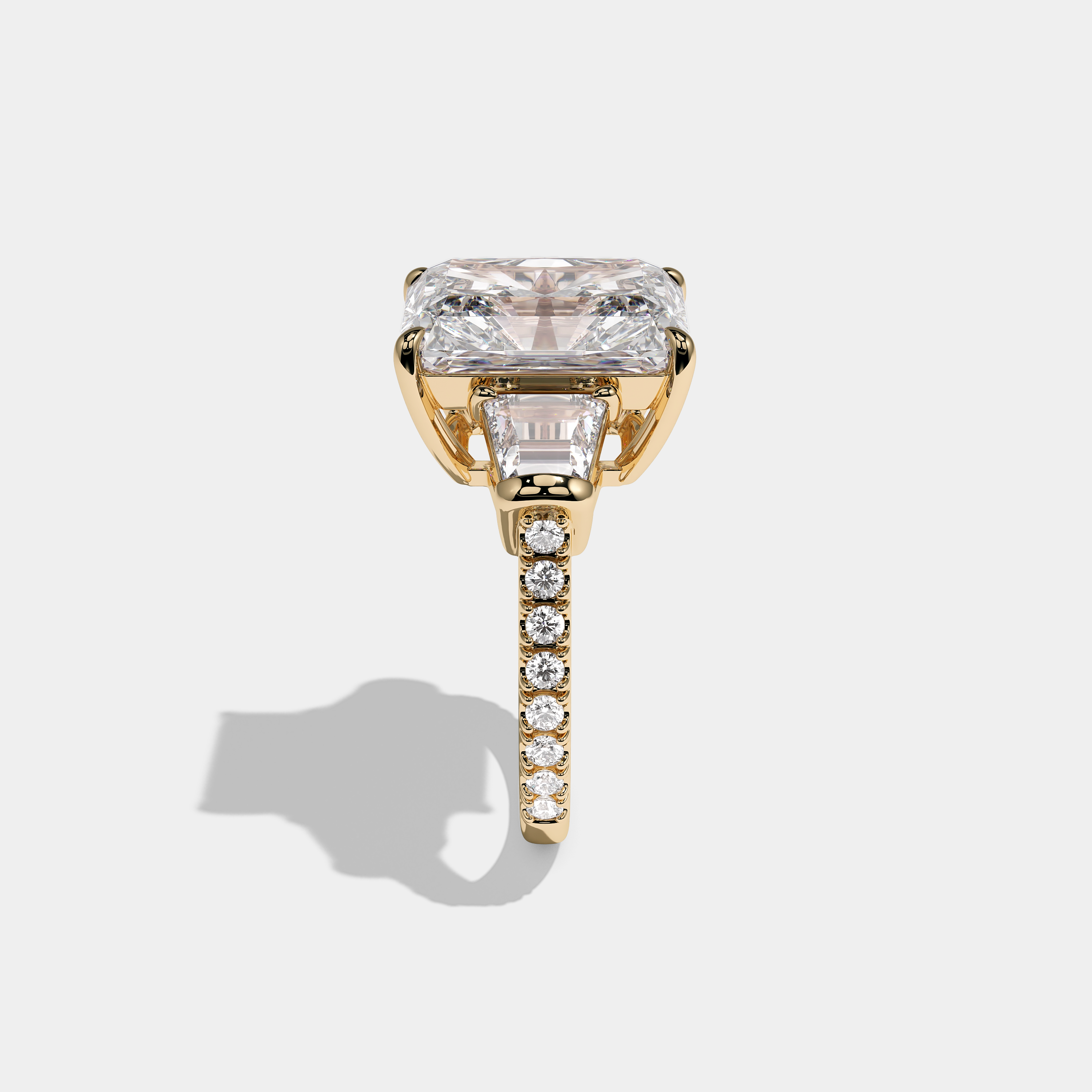 Chevalier d’Or Diamond Radiant Halo Engagement Ring 18K Yellow Gold 14.50ct