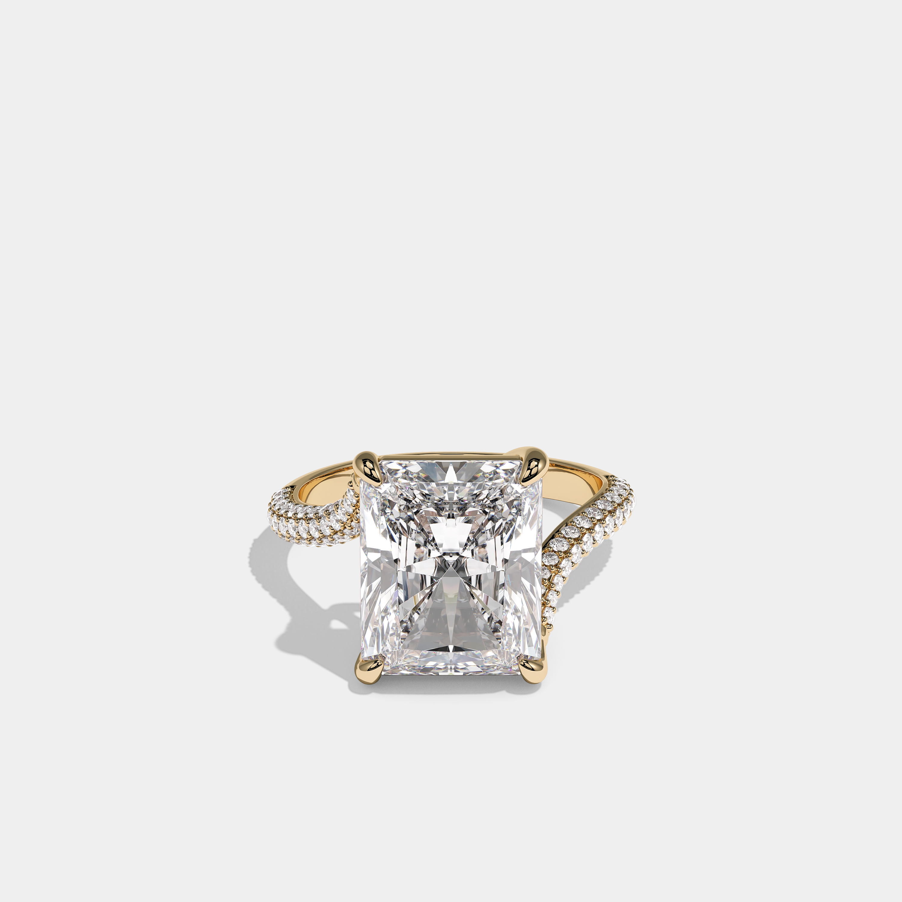 Comtesse Auréliane Diamond Radiant Engagement Ring 18K Yellow Gold 10.00ct