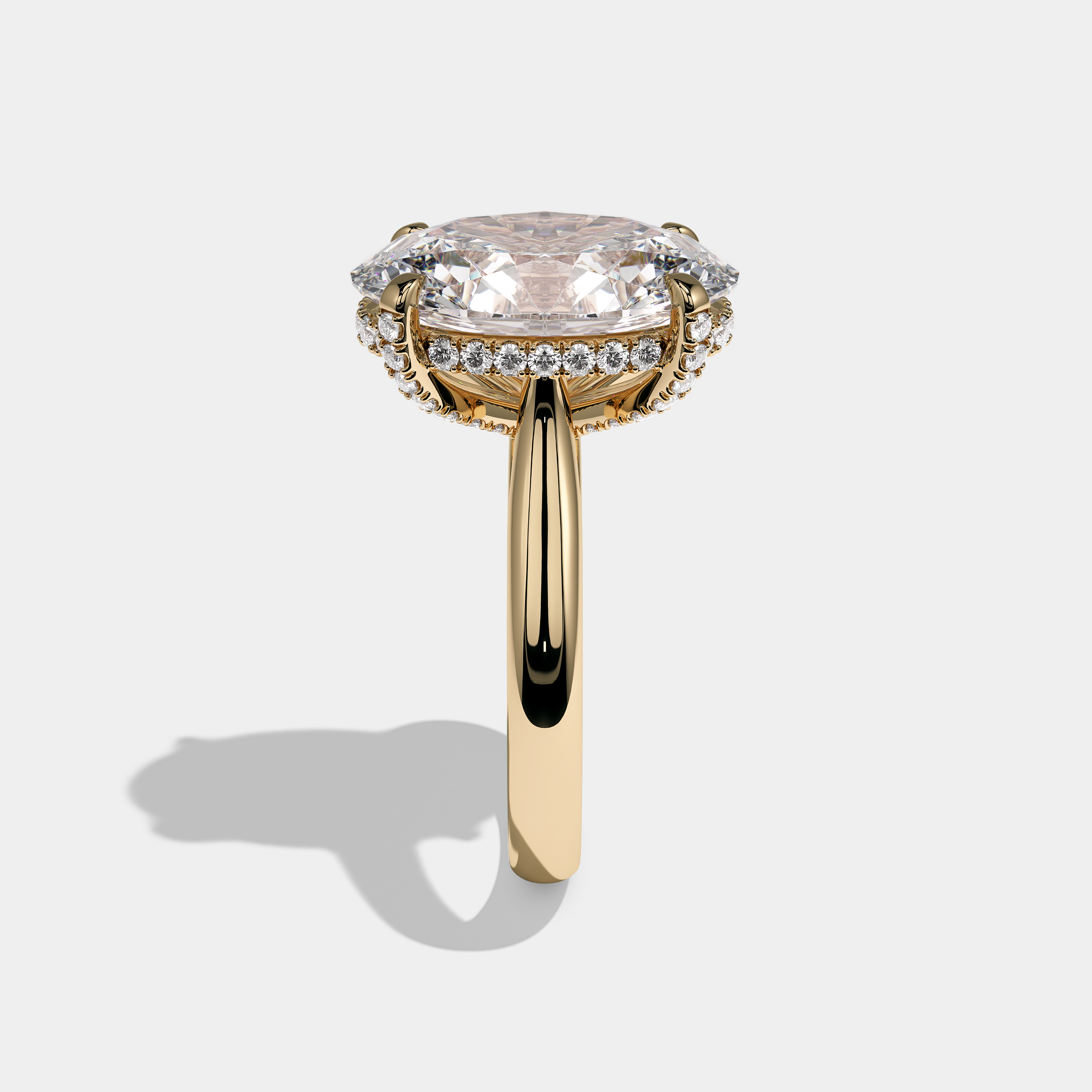 Side View – Kurbãni Durjini Lysandre Royale Diamond Oval Halo Engagement Ring