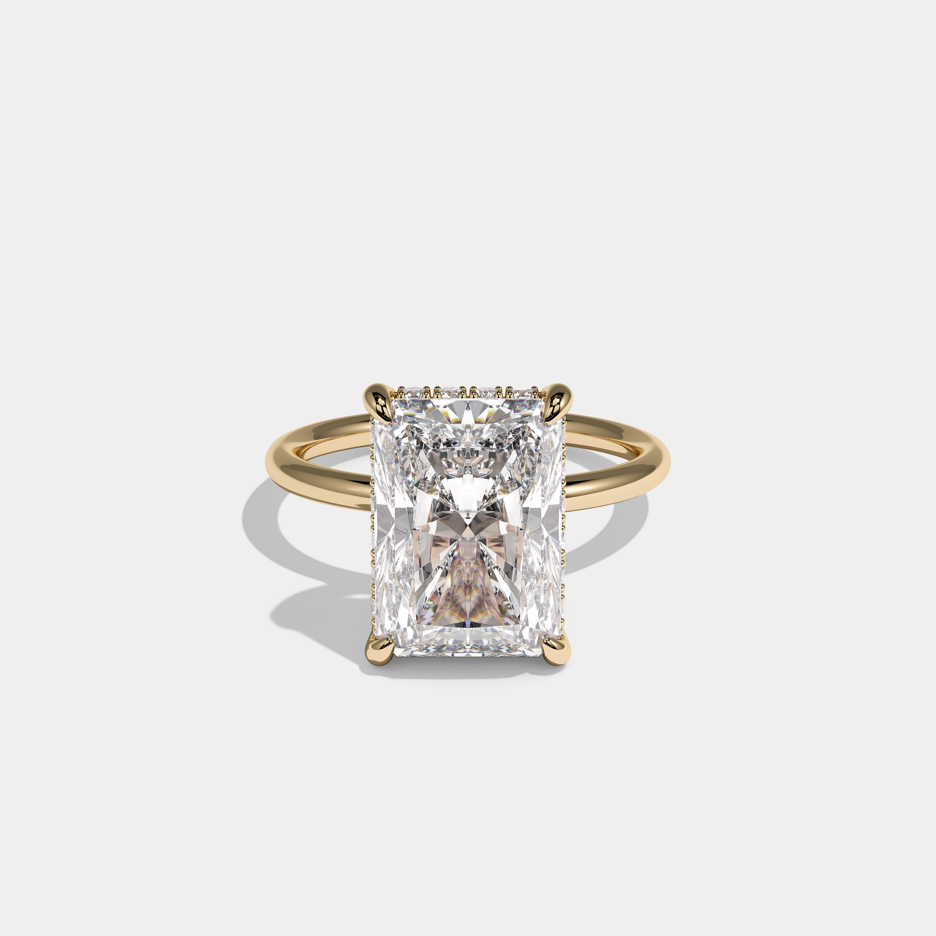 Front view Thalor Royale Diamond Radiant Halo Engagement Ring Yellow Gold Kurbãni Durjini
