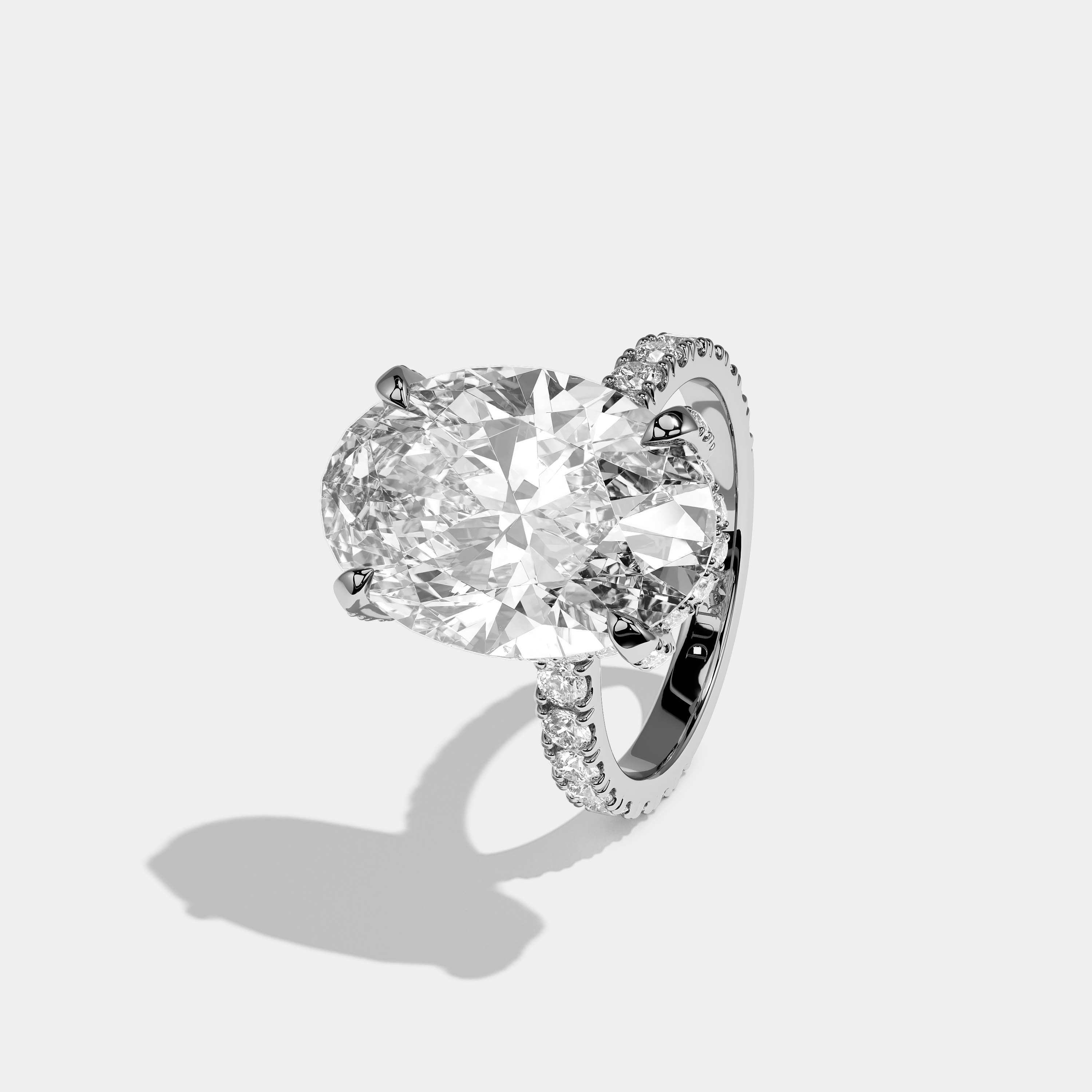 Left View – Kurbãni Durjini Aveline Étoile Diamond Oval Halo Engagement Ring