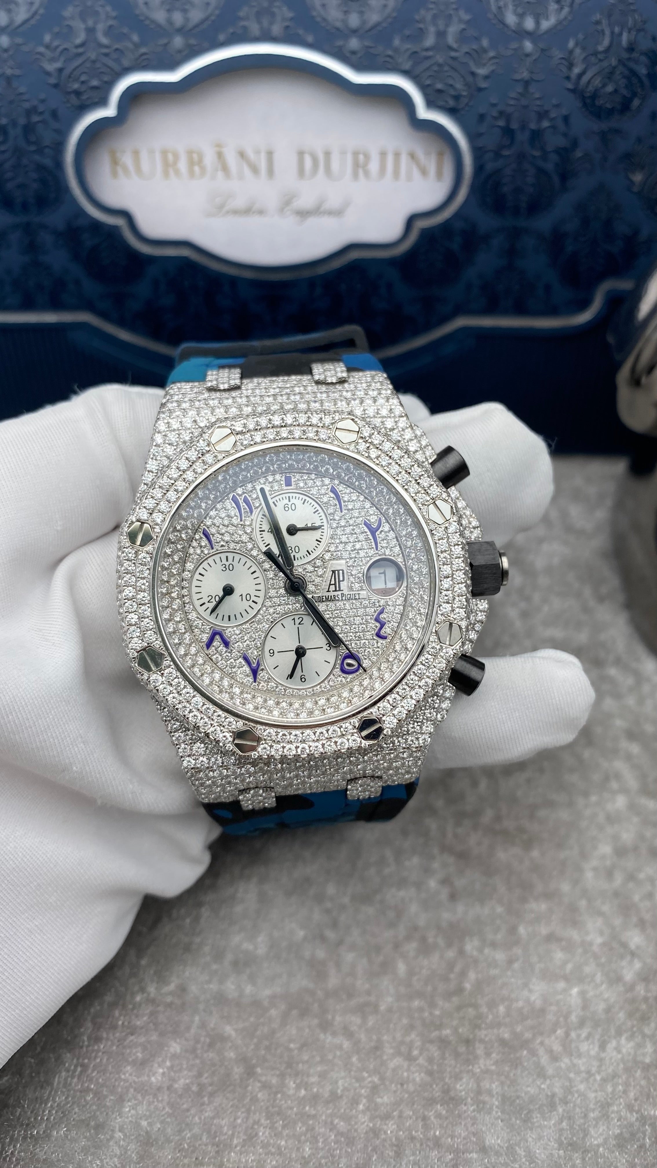 Mens 41MM Audemars Piguet Arabic Dial Royal Oak Off Shore 18k White Gold with VVS1 diamonds 37.75 Ct camouflage Blue Strap