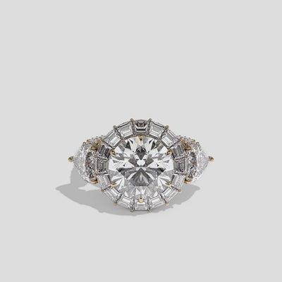 Shira Ravenscourt 15.00ct diamond round brilliant halo engagement ring in 18K yellow gold by Kurbãni Durjini, 360-degree view
