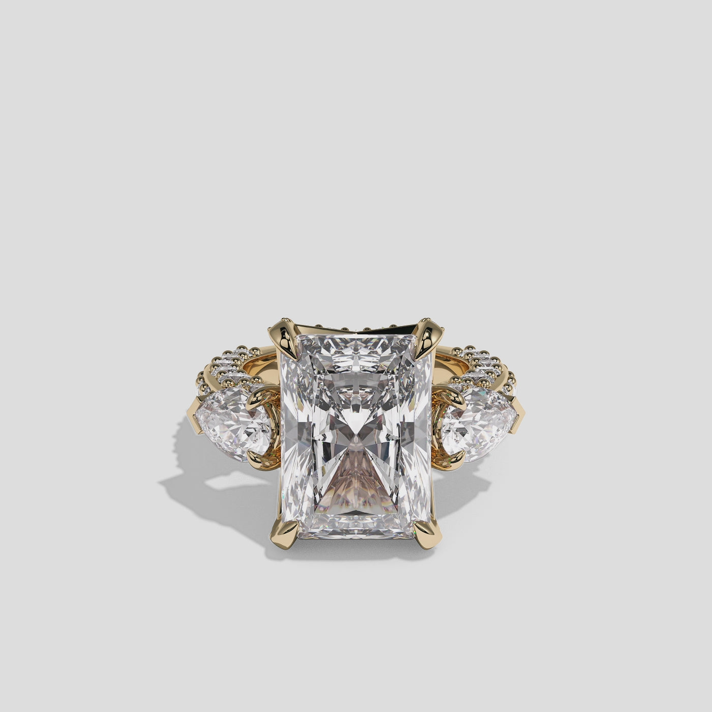 Hannah Eclat Kingsbridge diamond radiant halo engagement ring in 18K yellow gold by Kurbãni Durjini, 360-degree view